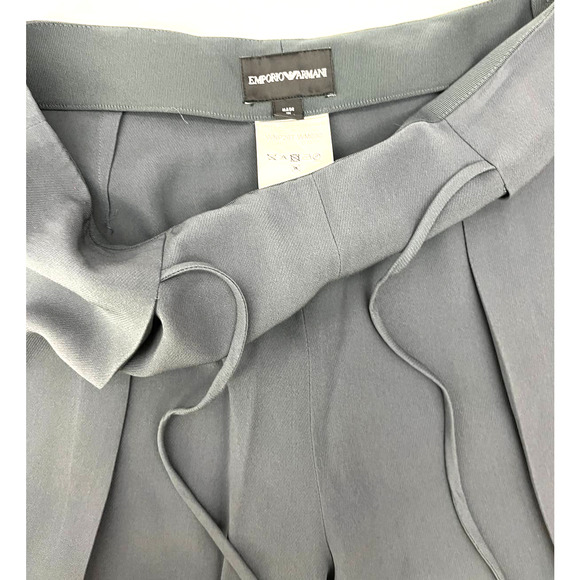 Emporio Armani Women's Trousers Gray Size 6 Tall NWOT - Picture 4 of 4